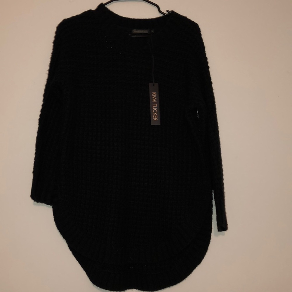 NWT Kiwi Tucker Black Sweater
